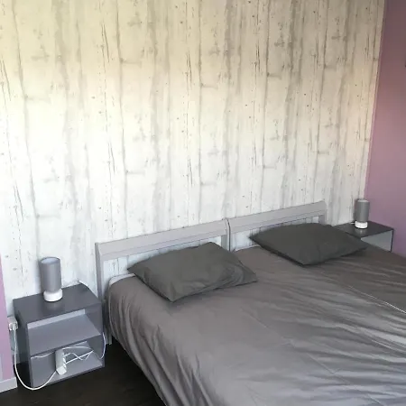 Chez Christophe Et Cecile Sur Le Circuit Des 24 Du Mans * Arnage