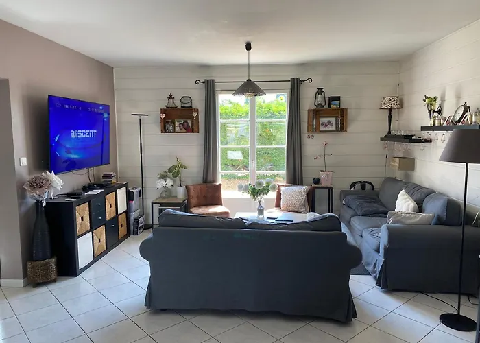 Chez Christophe Et Cecile Sur Le Circuit Des 24 Du Mans 阿纳齐